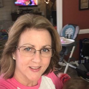 Meet your Posher, Carolyn